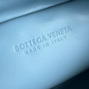 SHOULDER BAG 37 IN SKY BLUE LAMBSKIN