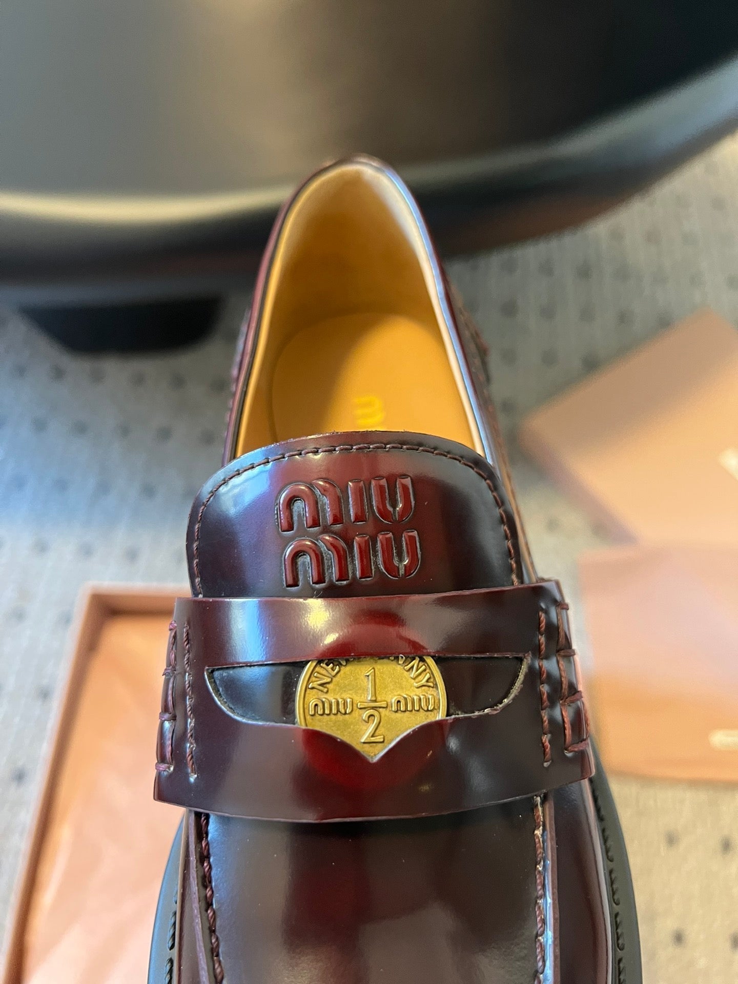 MIUMIU 26S PENNY LOAFERS IN BURGUNDY BROWN SHINY CALFSKIN