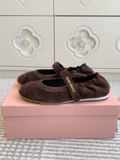 MARY JANE FLATS IN CHOCOLATE SUEDE