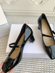 PEARL JOLIE MARY JANE PUMPS IN BLACK CALFSKIN
