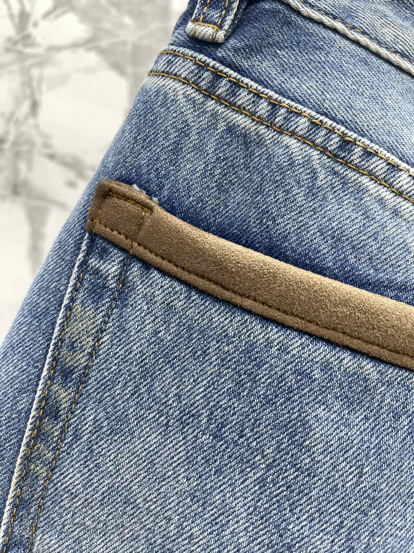 LOEWE JEANS STYLE 43