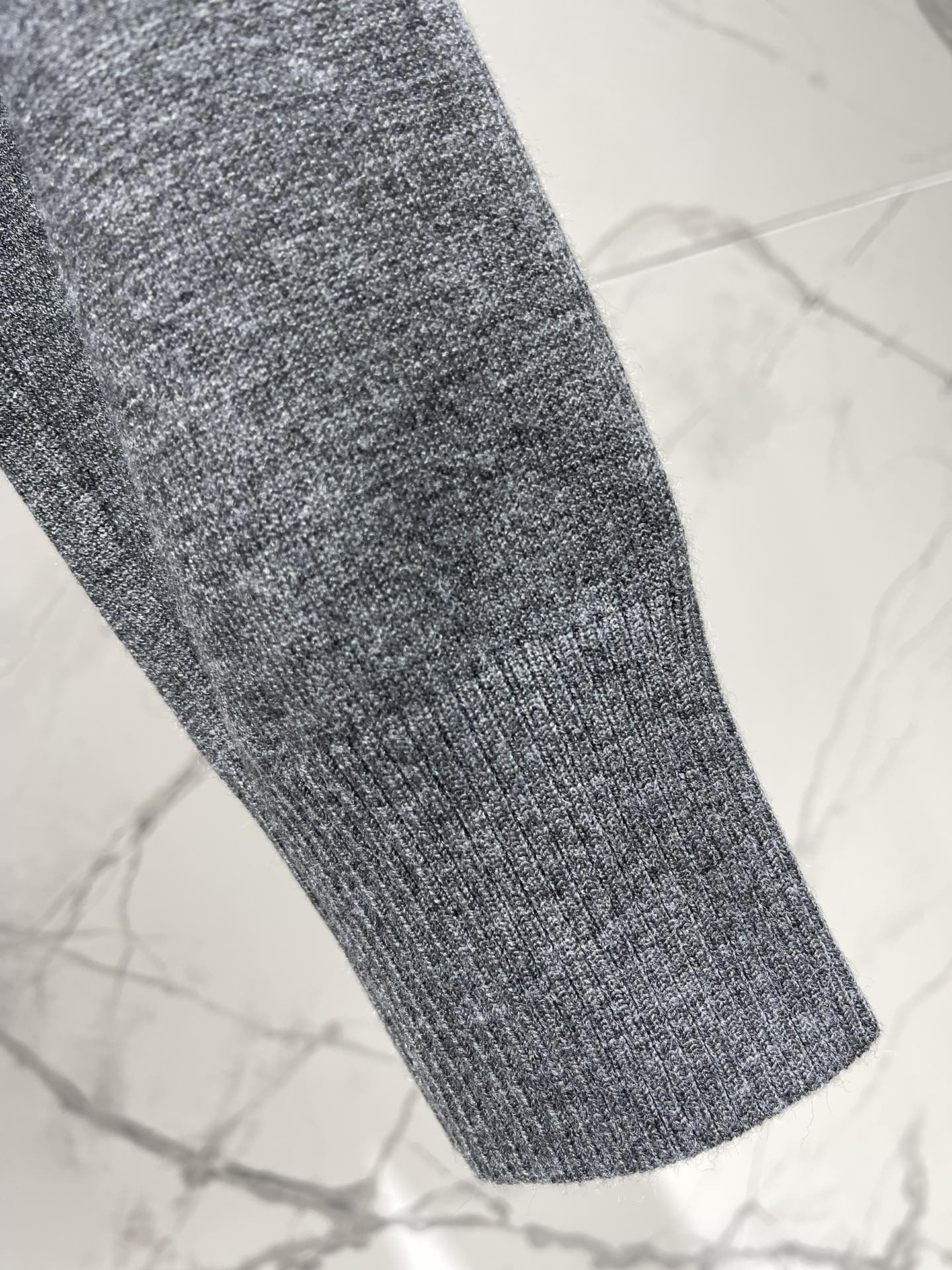 MIUMIU CARDIGAN STYLE 261