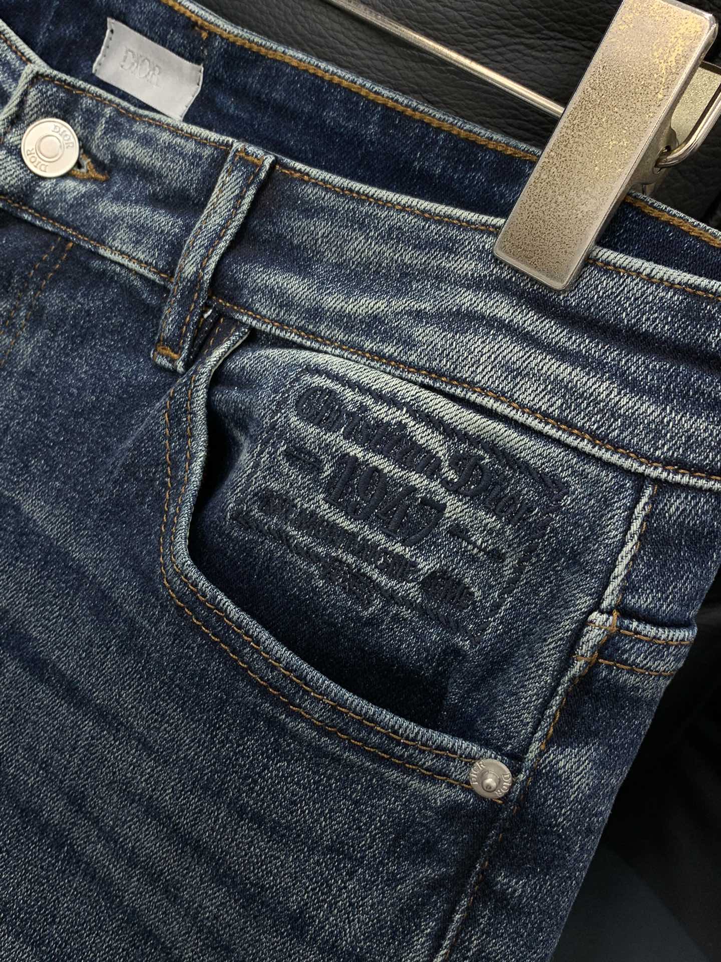 DIOR 25S JEANS STYLE 077