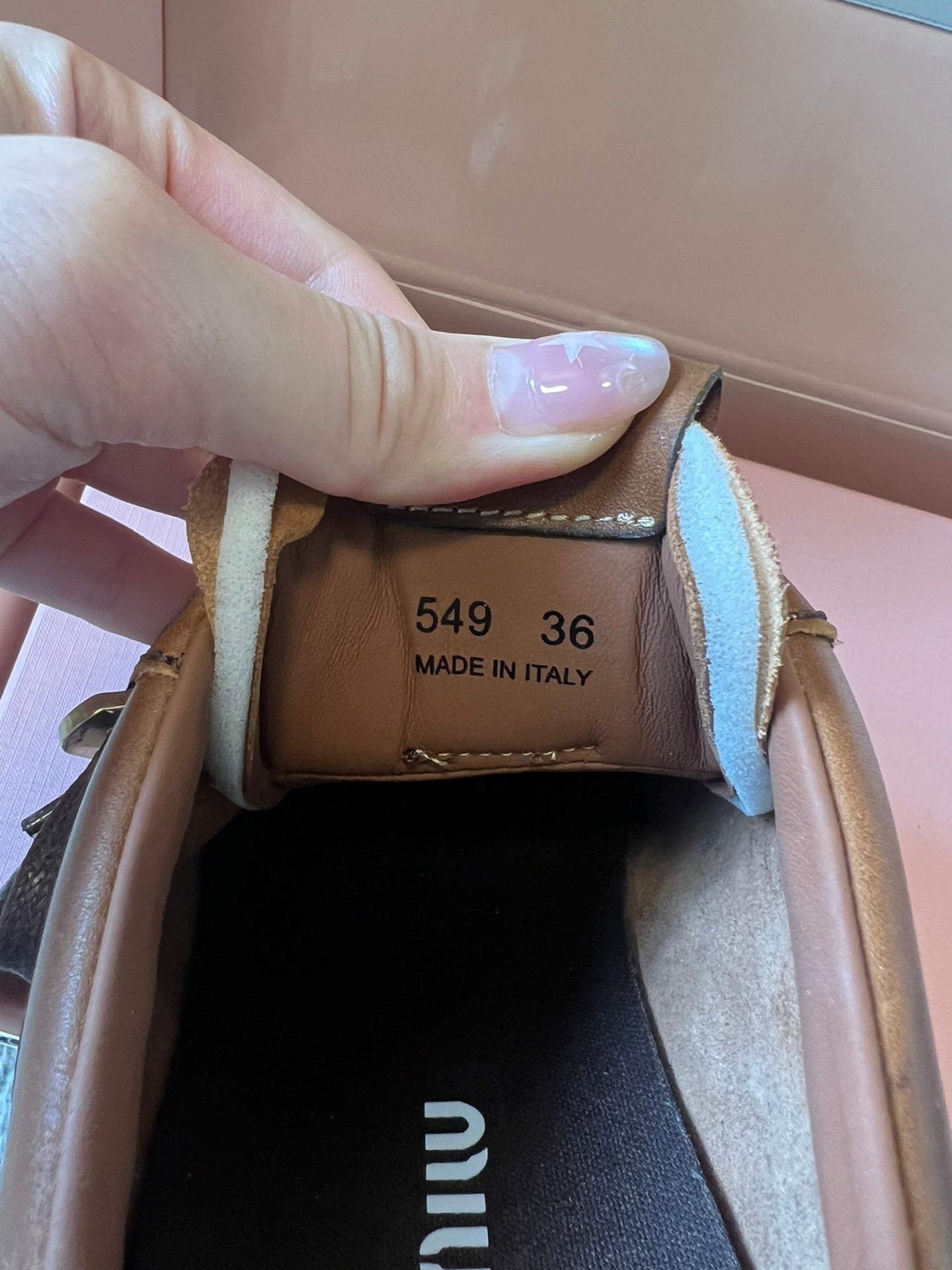 MIUMIU 26S GYMNASIUM SNEAKER IN COGNAC BROWN CALFSKIN WITH GOLD BUCKLED STRAP