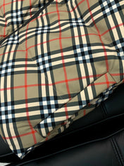 BURBERRY 25S REVERSIBLE DOWN VEST 065