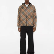 BURBERRY 25S HOODED TRENCH COAT 132