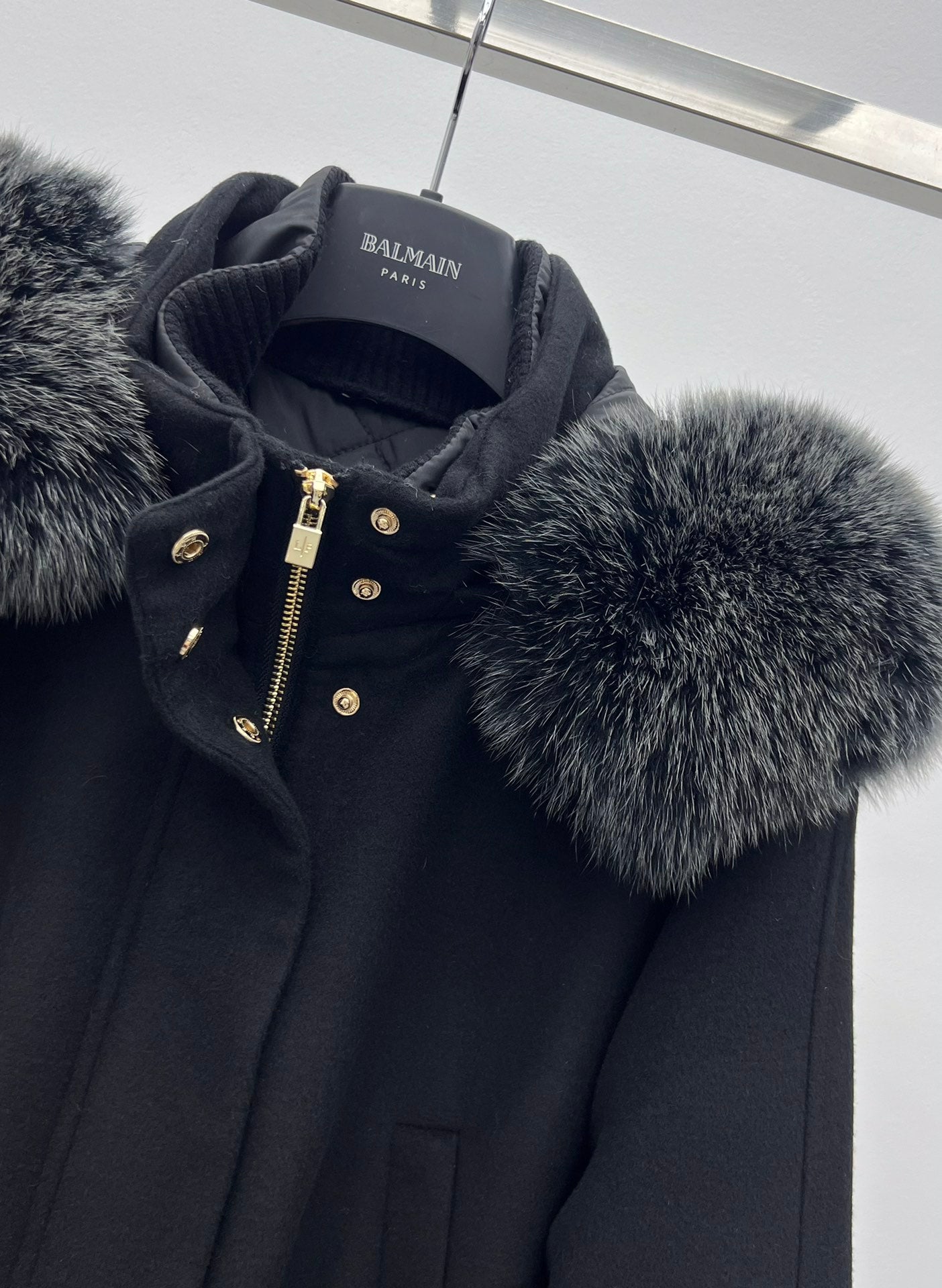 LP 26S FUR-COLLAR KNIT JACKET 473