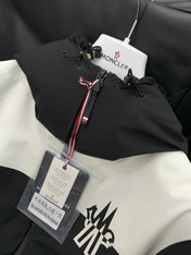 MONCLER 25S JACKET 375