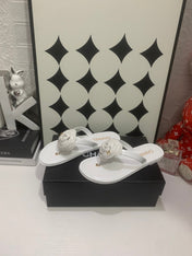 CHANEL 26S THONG SANDALS IN WHITE LAMBSKIN WITH FLORAL