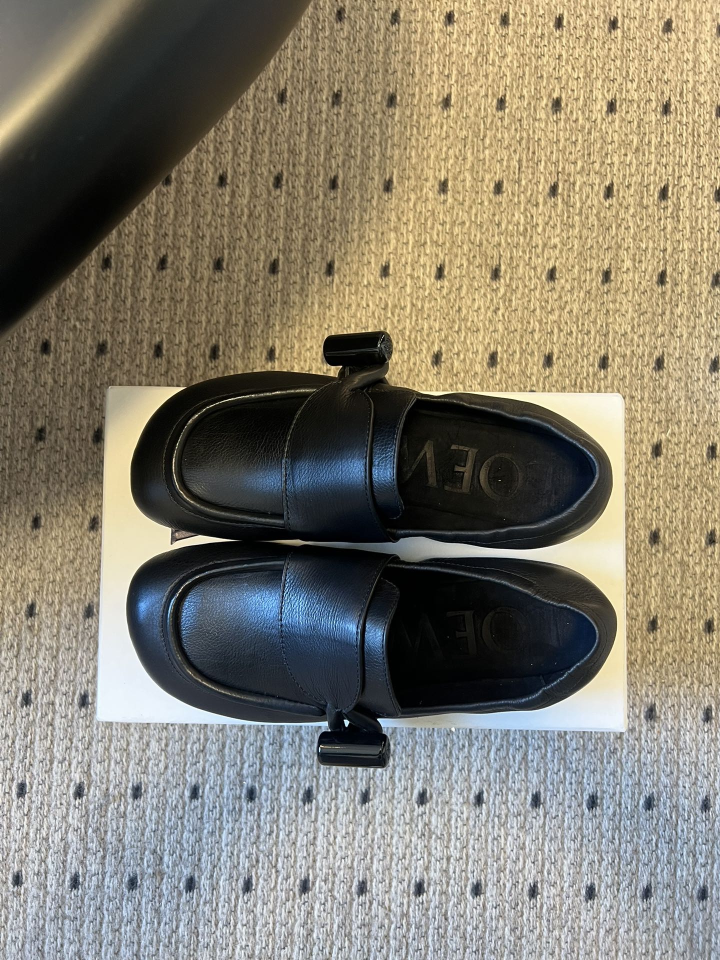 LOEWE 26S TOGGLE LOAFER 20MM IN BLACK SHINY CALFSKIN