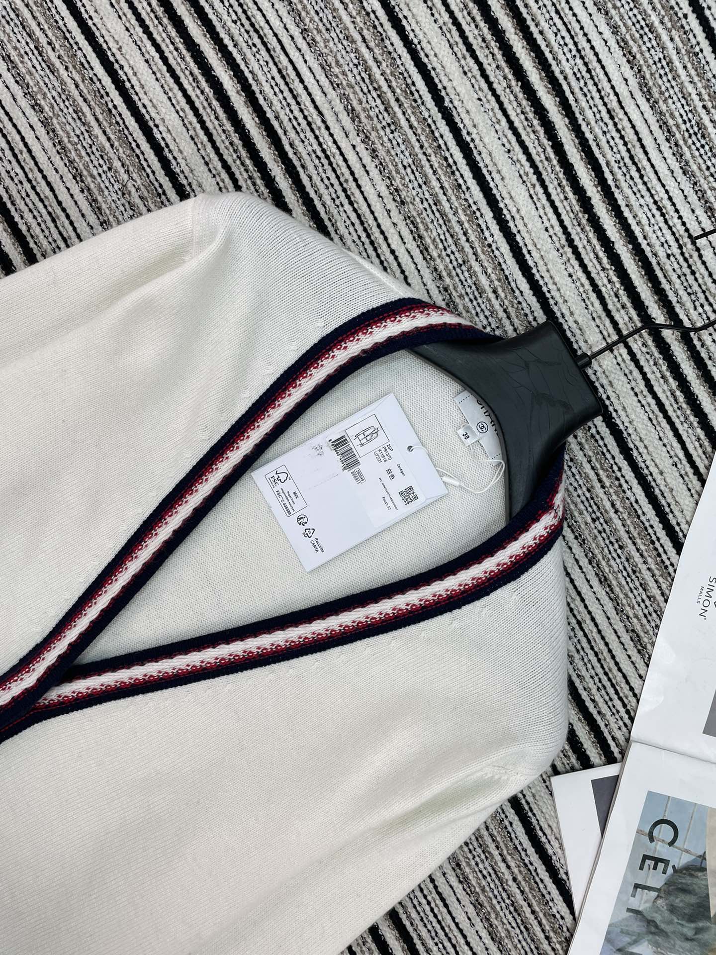 CHANEL 26S CARDIGAN 942