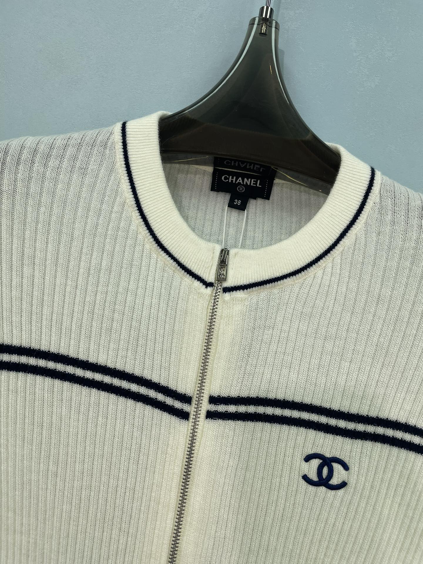 CHANEL 26S ZIP-UP KNIT CARDIGAN 1568