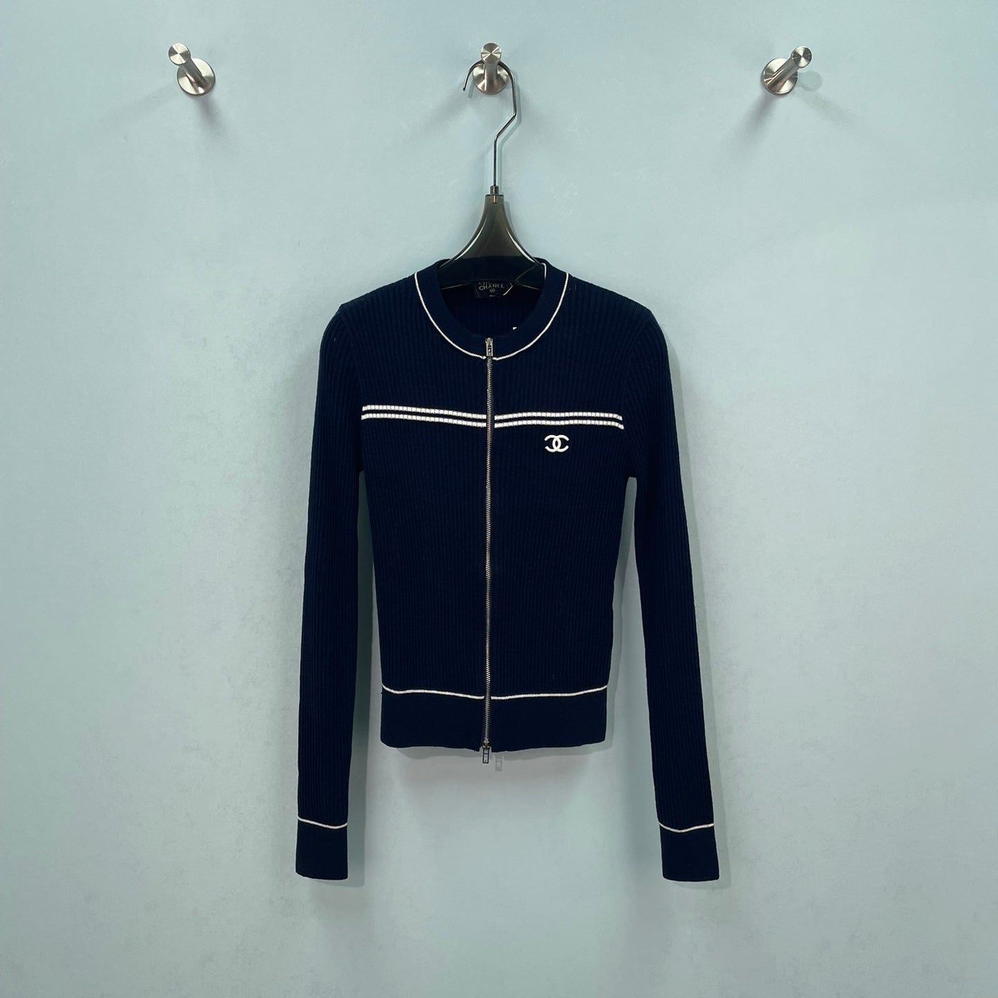 CHANEL 26S ZIP-UP KNIT CARDIGAN 1567