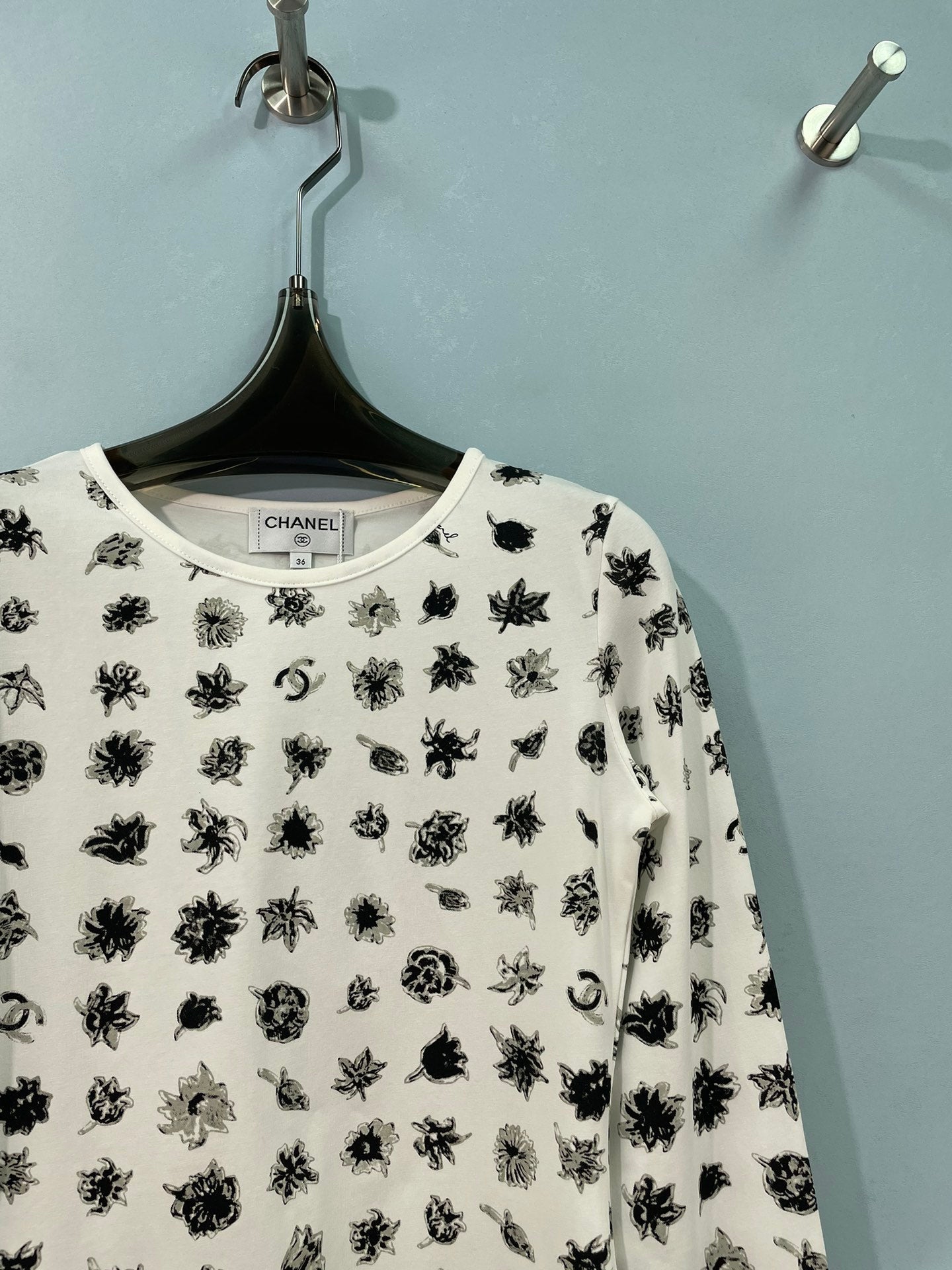 CHANEL 26S LONG-SLEEVE T-SHIRT 1761