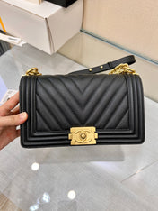 BOY BAG MEDIUM 25 BLACK HARDWARE