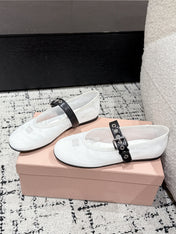 MM BALLET FLATS IN WHITE MESH AND BLACK LEATHER
