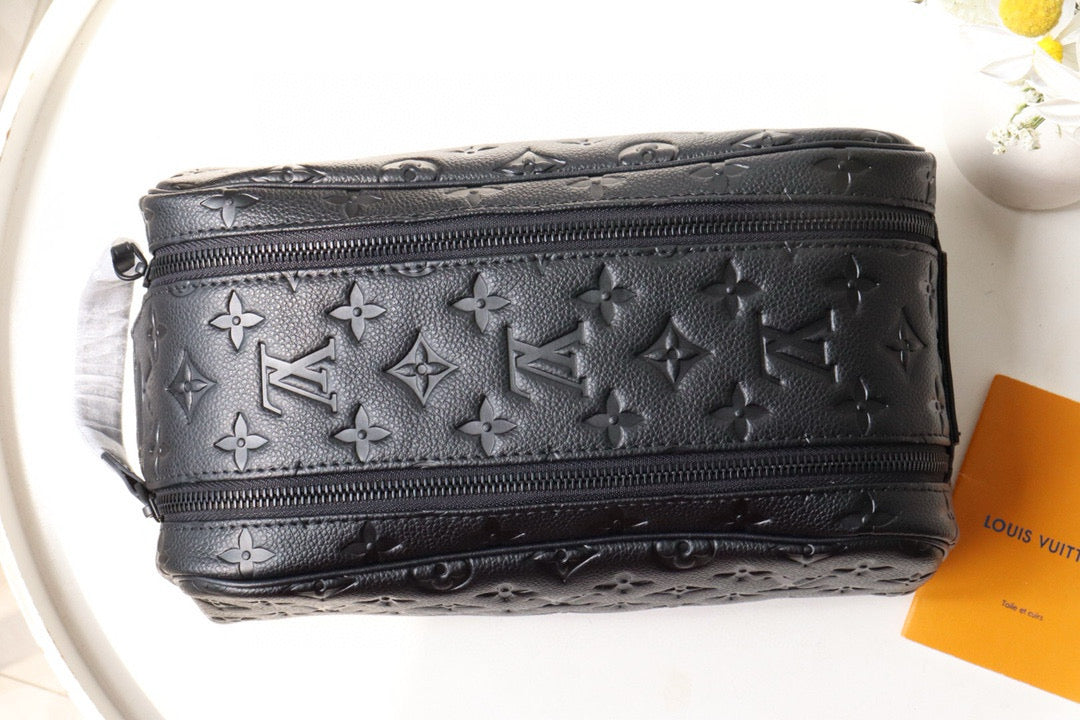 DOPP KIT TOILETRY BAG 28 CM IN BLACK TAURILLON MONOGRAM LEATHER