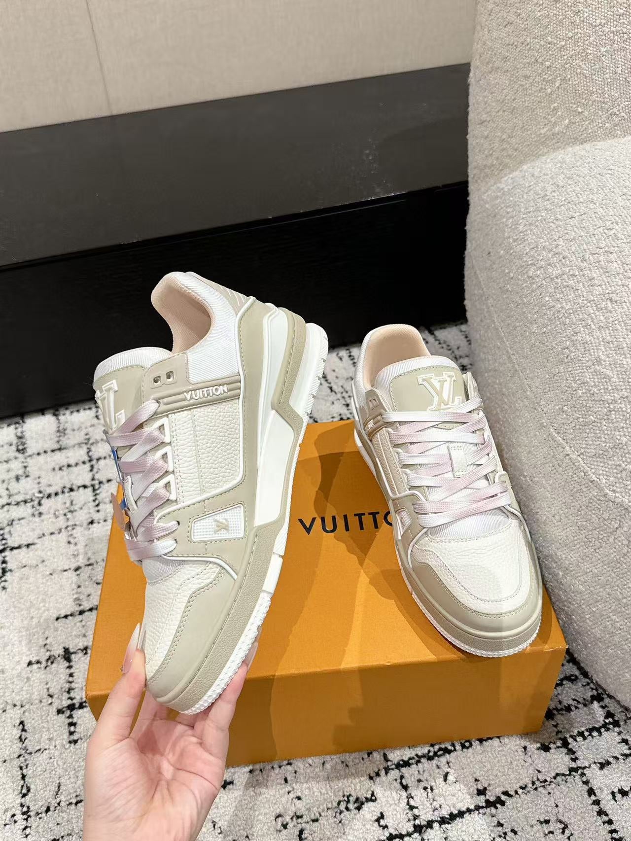 LV TRAINER SNEAKERS IN WHITE CALFSKIN