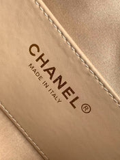 CC 25 MINI HANDBAG 22CM IN BEIGE GRAINED CALFSKIN GOLD HARDWARE