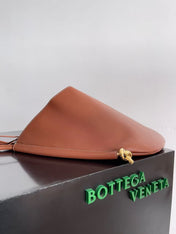 MEDIUM SOLSTICE 44 IN BROWN LAMBSKIN