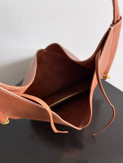 MEDIUM SOLSTICE 44 IN BROWN LAMBSKIN