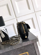 CC HEART QUILTED SHOULDER BAG 19 IN BLACK CALFSKIN TP3