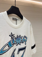 DIOR LEWIS HAMILTON T-SHIRT IN WHITE AND BLUE GRAPHIC LOGO