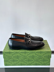 GUCCI HOREBIT LOAFERS IN BLACK CALFSKIN
