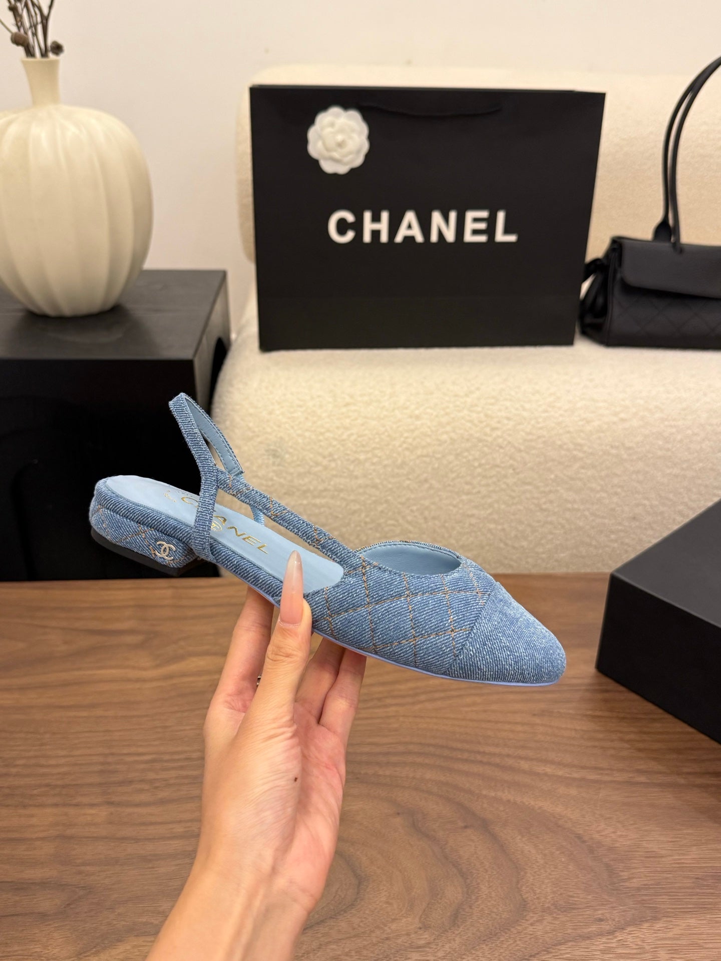 CHANEL 26S SLINGBACK PUMPS IN BLUE DENIM WITH POINTED TOE