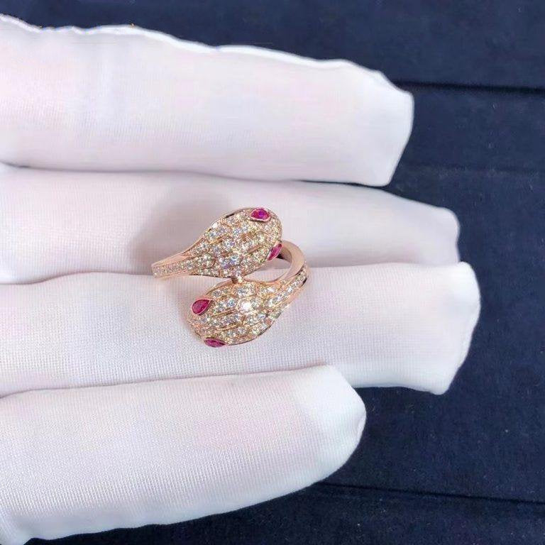 bulgari-serpenti-seduttori-18-kt-rose-gold-double-head-ring-set-with-rubellit_1_b2f50aa8-869d-44ad-8d9c-b6c504665643.jpg