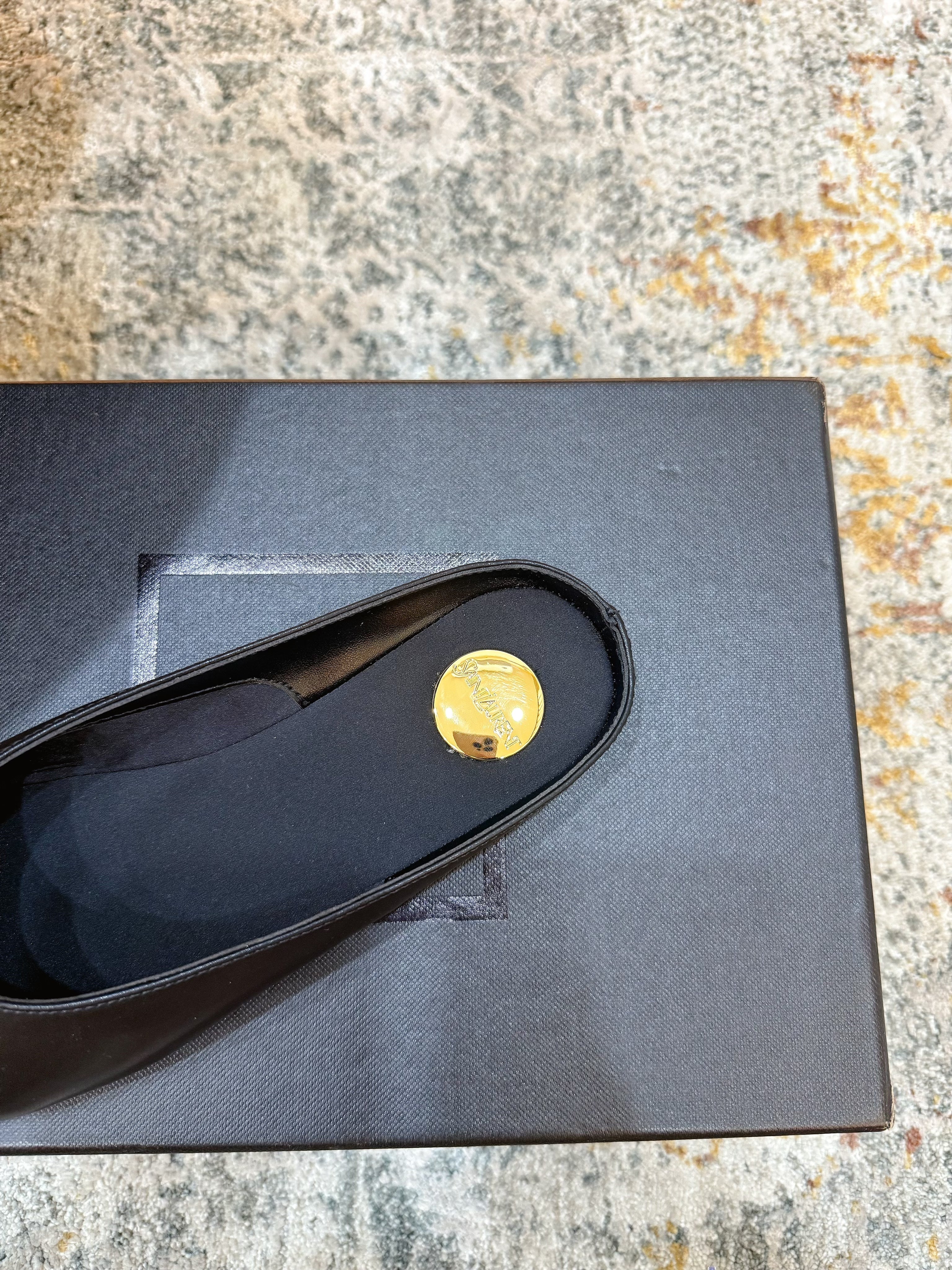YSL 26S FLAT MULES IN BLACK CALFSKIN