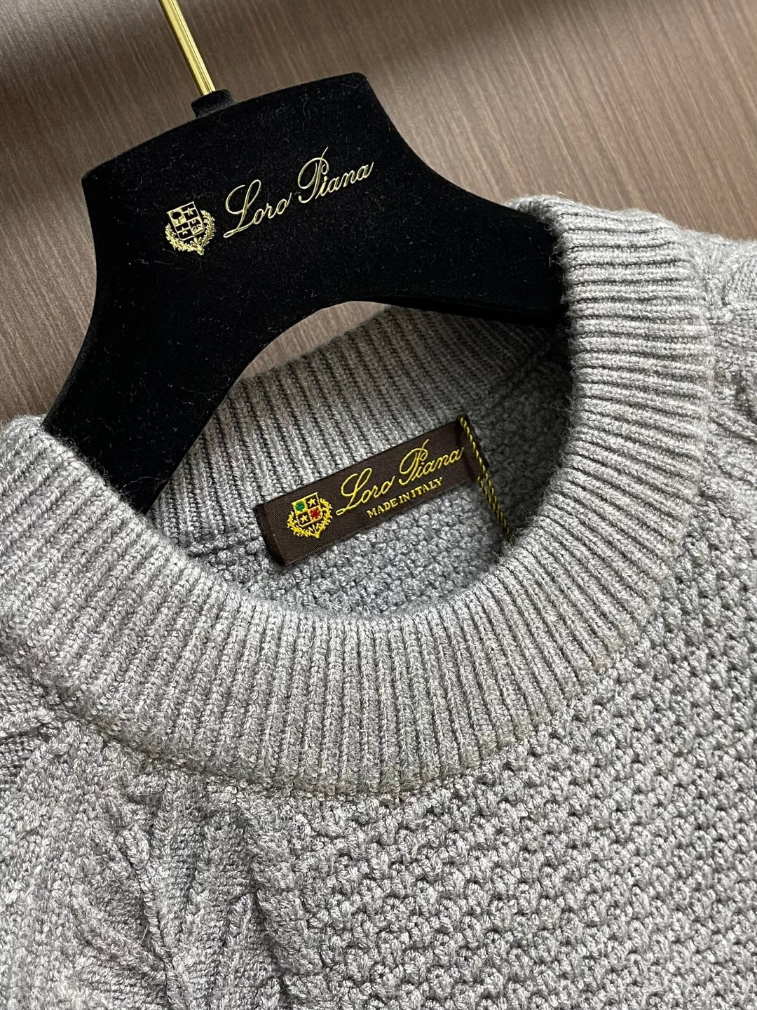 LP 26S CREW NECK SWEATER 606