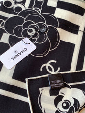 CHANEL 26S SCARF 135 IN CASHMERE AND SILK 306116