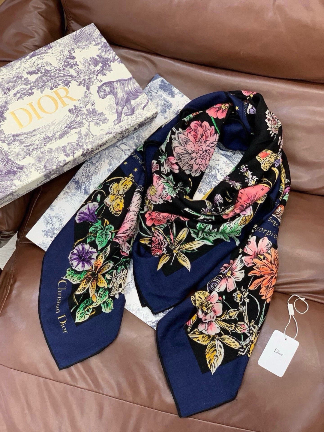 DIOR 26S SCARF 140CM IN CASHMERE SILK 309359