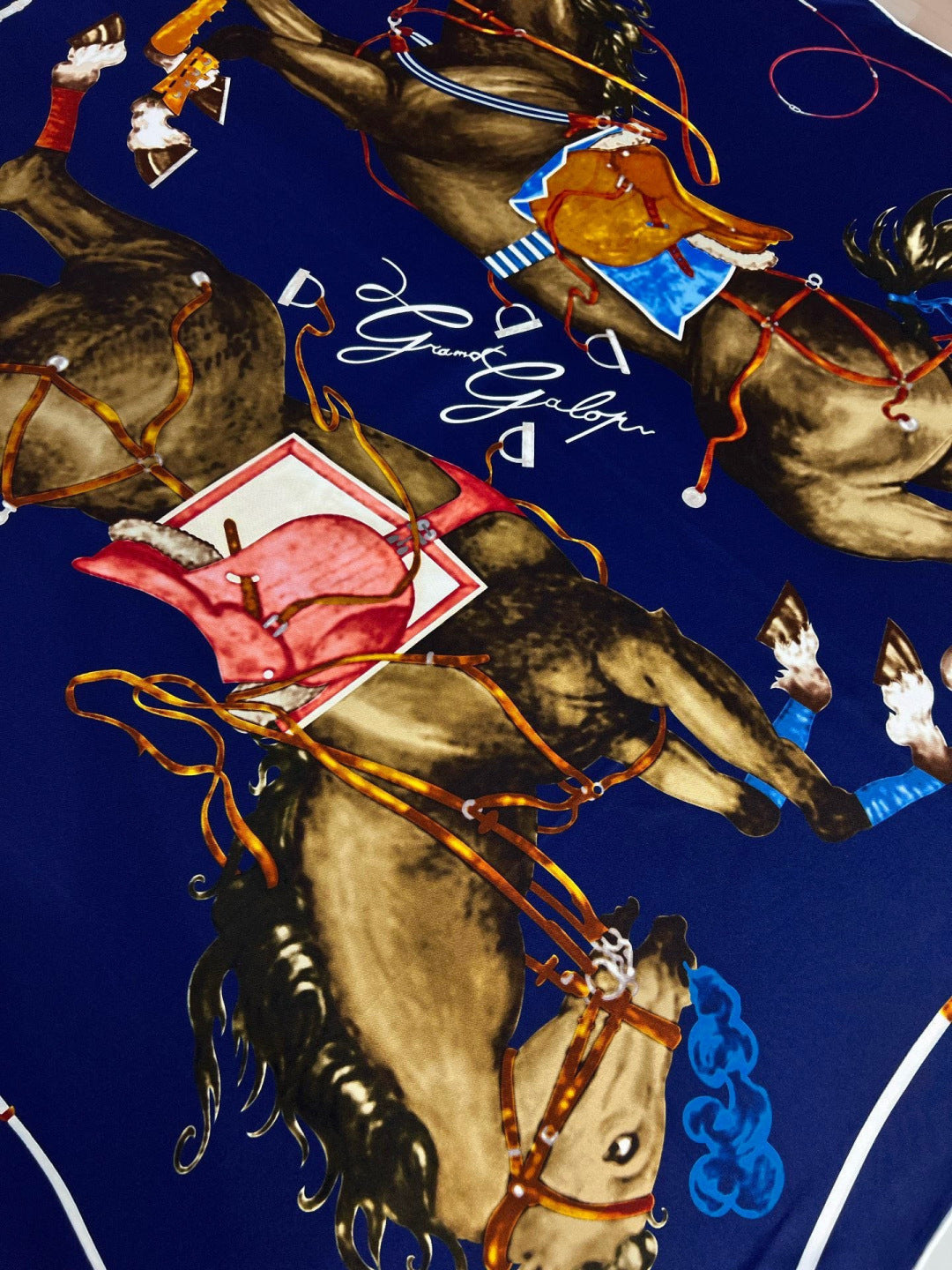 HERMES 26S PRINTED SQUARE SCARF 88 IN SILK 309925