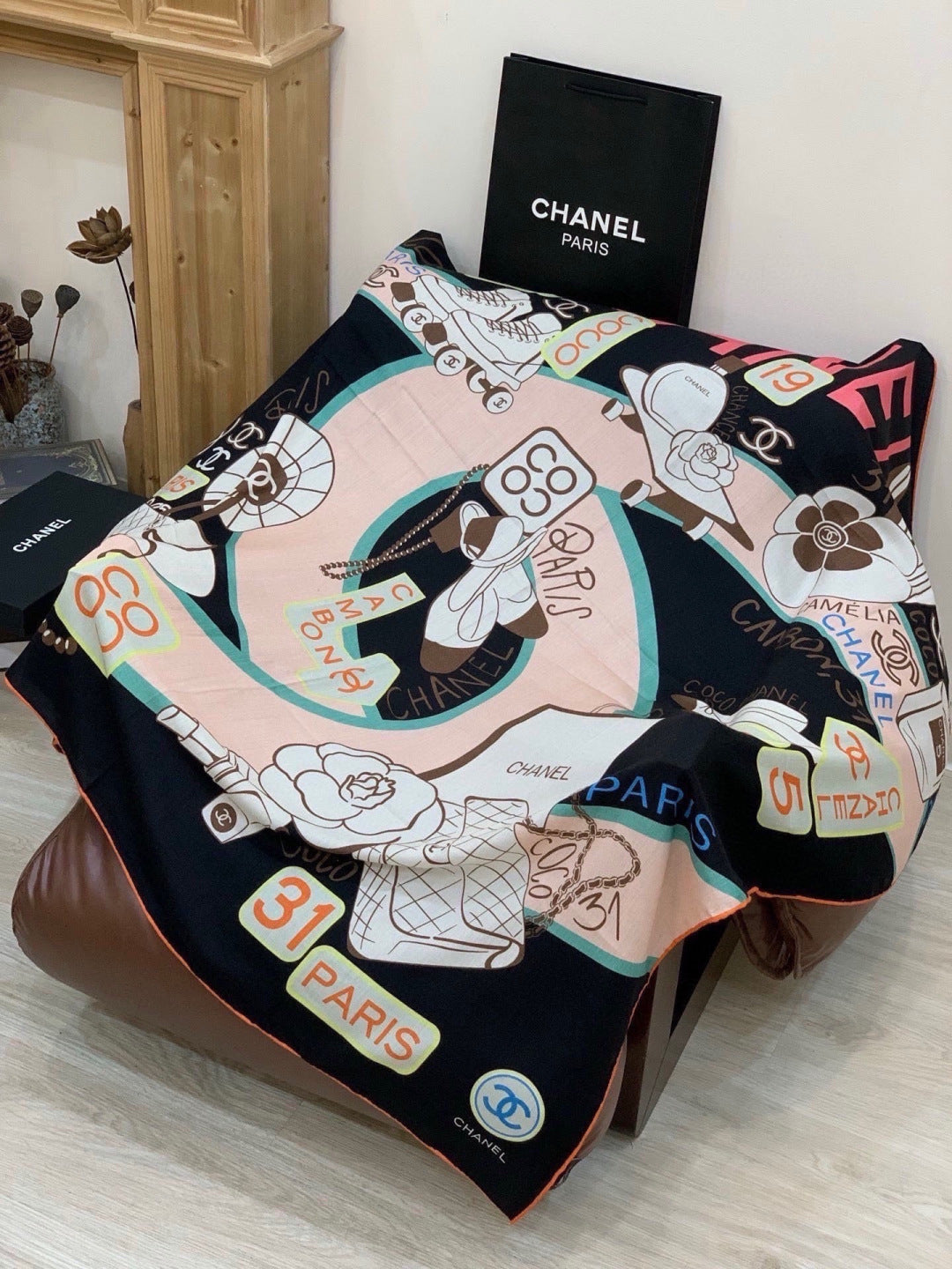 CHANEL 26S SCARF 135 IN SILK 311939