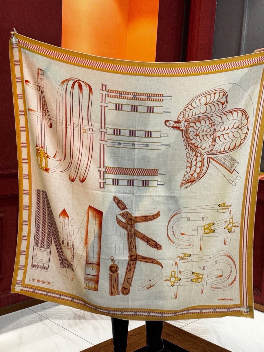 HERMES 26S PRINTED SQUARE SCARF 140 IN SILK 311955