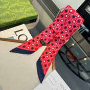GUCCI 26S SCARF 120 IN SILK 290494
