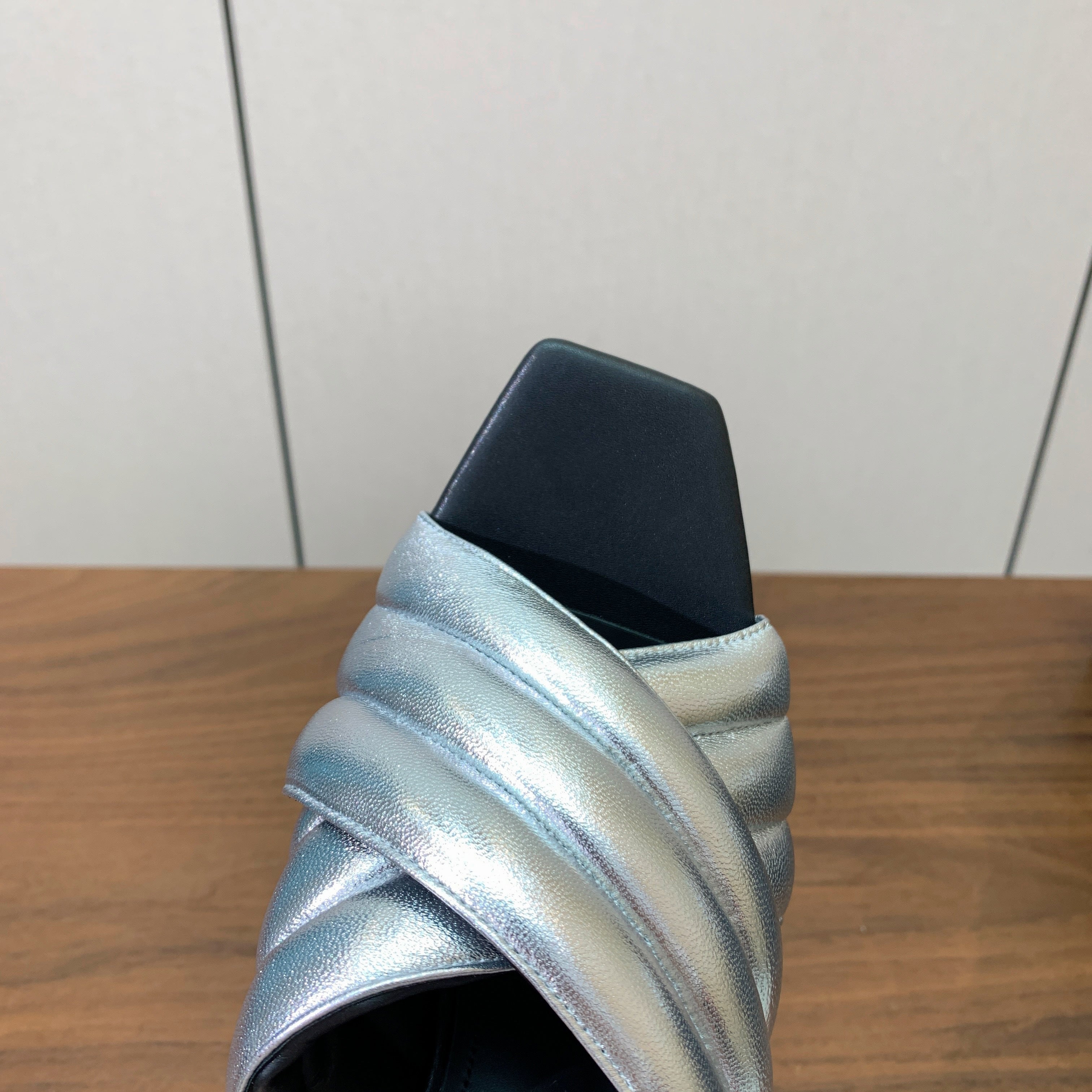 BALMAIN 26S QUILTED PLATFORM MULES 105 MM IN SILVER CALFSKIN
