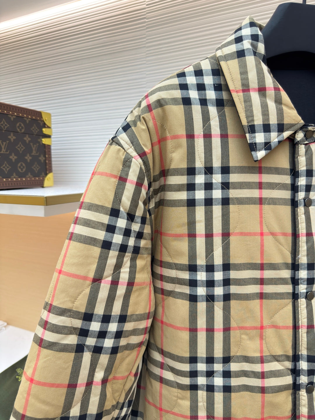 BURBERRY 26S JACKET 430