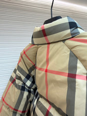 BURBERRY 25S DOWN JACKET 568517