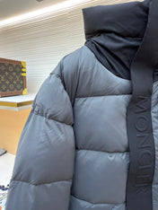 MONCLER 25S DOWN JACKET 218