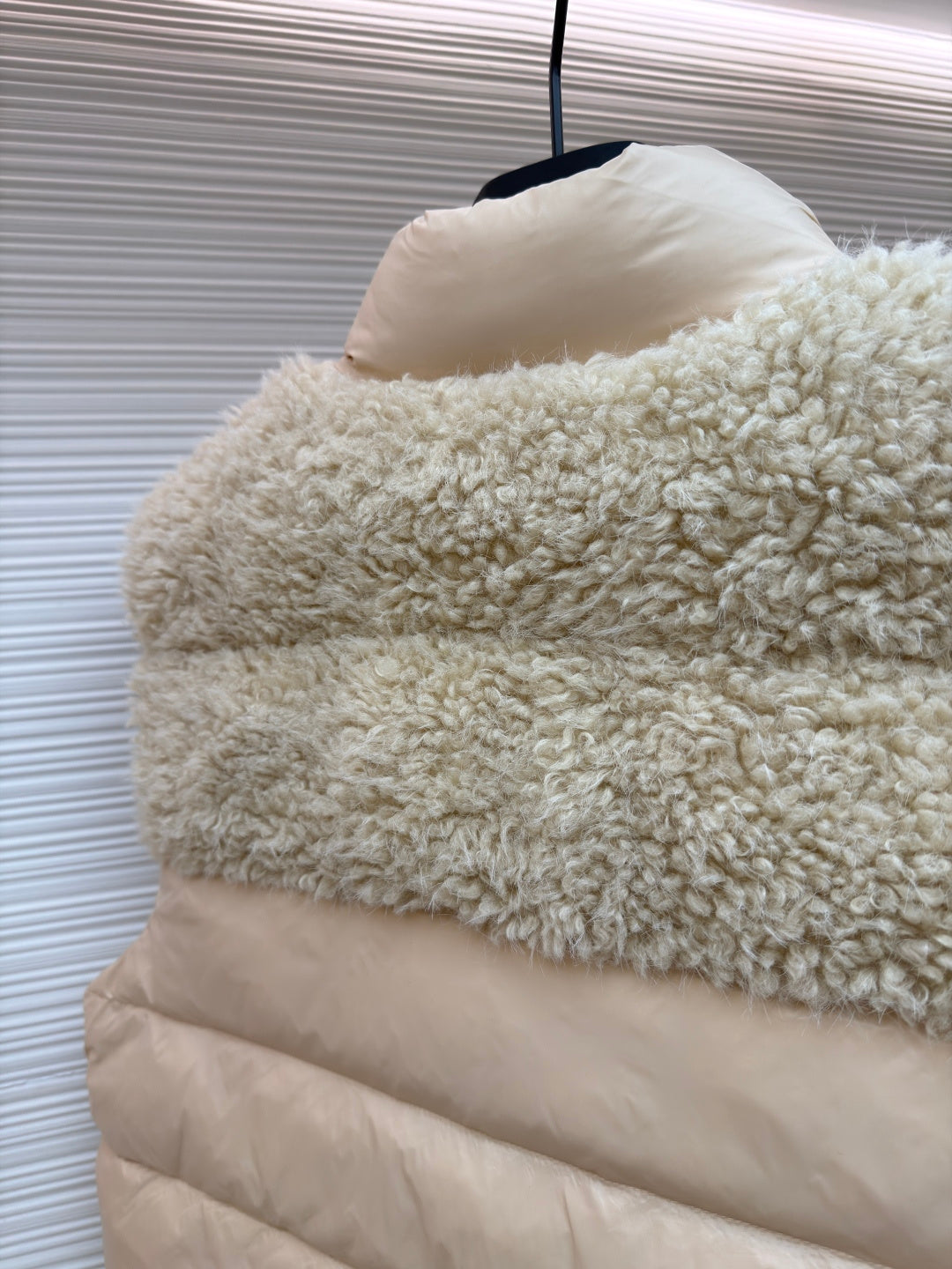 MONCLER WOOL GILET STYLE 157