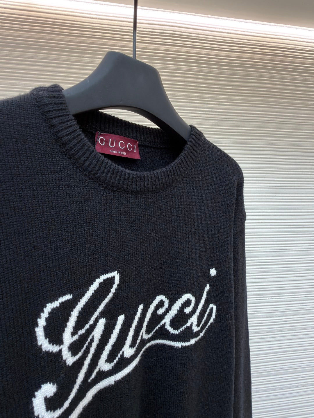 GUCCI 26S SWEATER 217