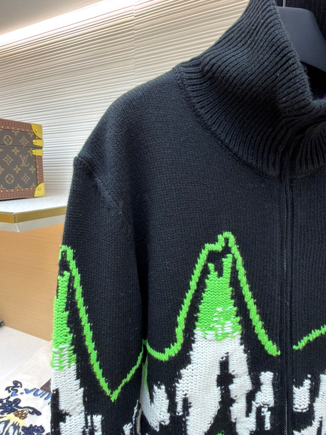 GUCCI 26S CARDIGAN 214