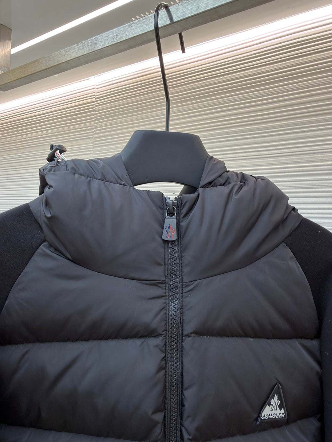 MONCLER 25S JACKET 353