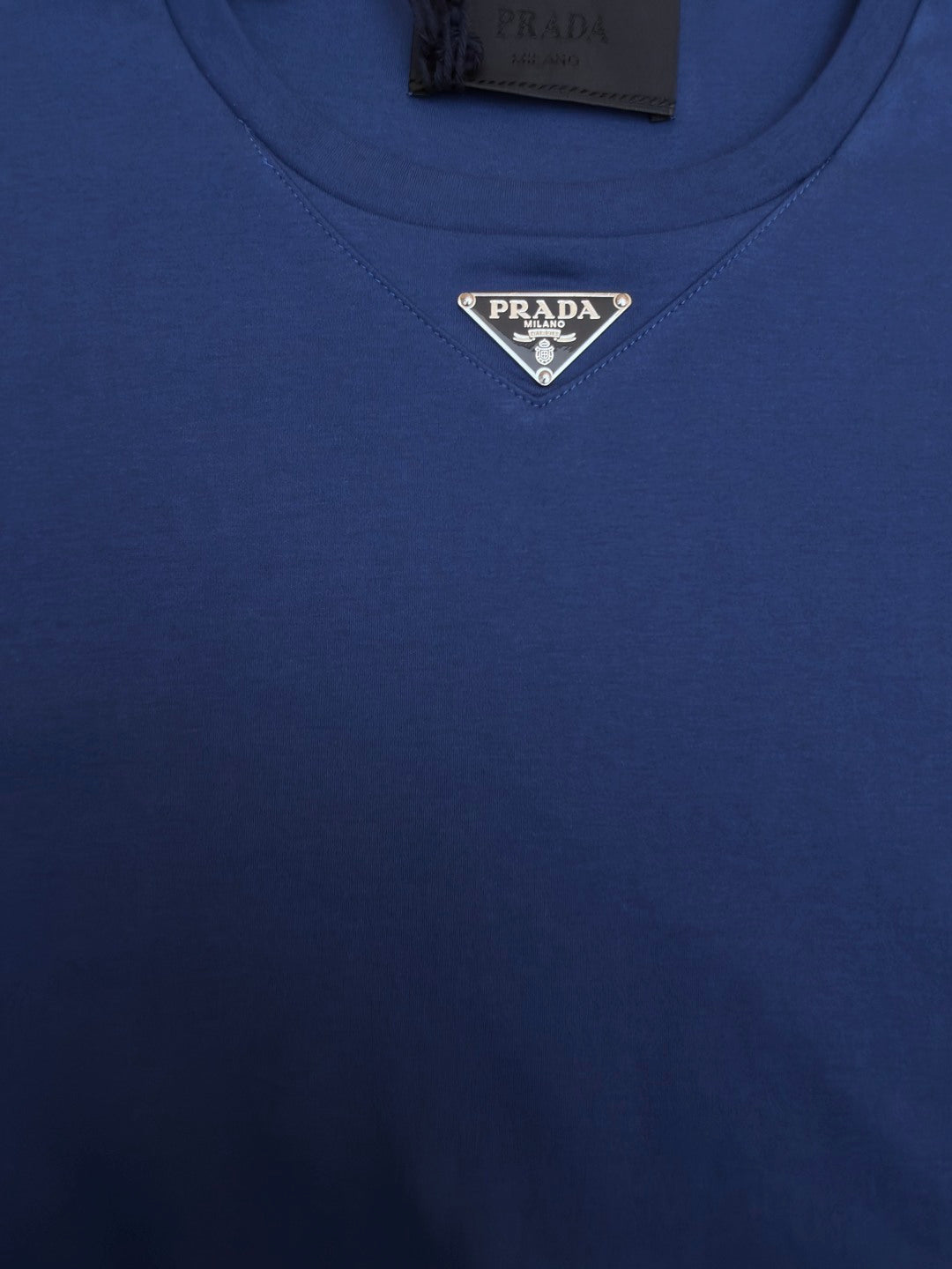 PRADA 26S T-SHIRT STYLE 876