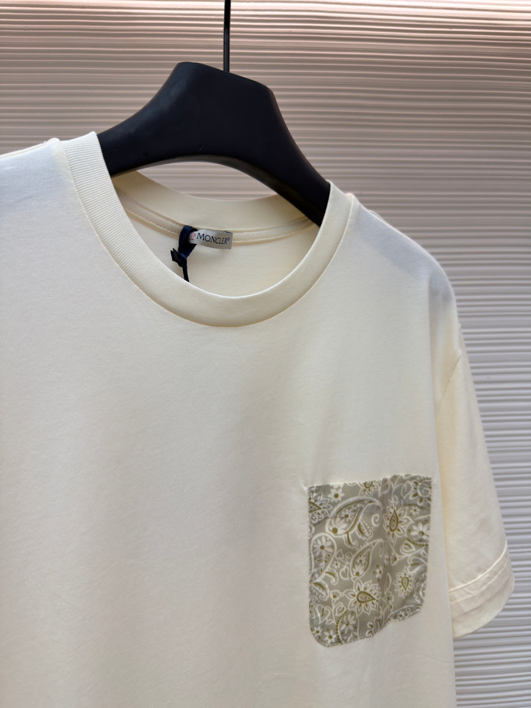 MONCLER 26S SHORT SLEEVE T-SHIRT 608