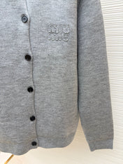 MIUMIU 26S ROUND NECK CARDIGAN 1370