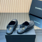 CHANEL 25S BACK STRAP MULE 15MM IN BLACK CALFSKIN GOLD HARDWARE